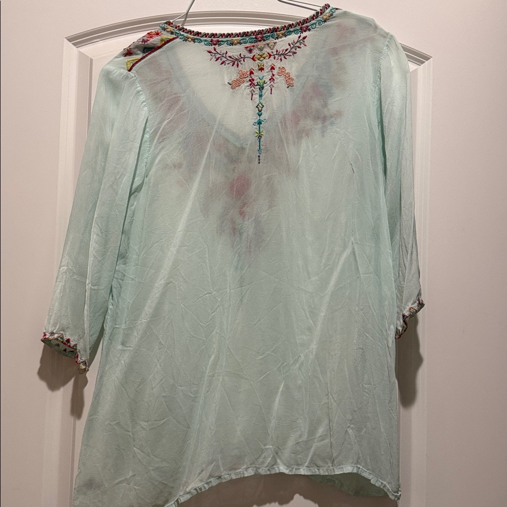 Johnny Was Mint Green Embroidered V-Neck Tunic - Picture 4 of 4